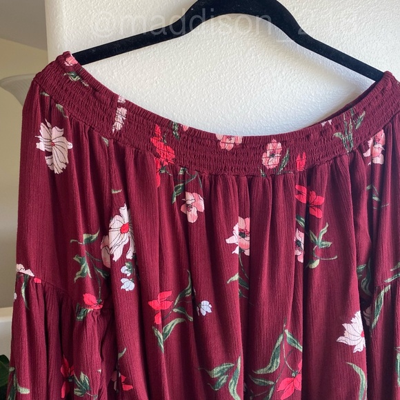 HOLLISTER Off the Shoulder Ballon Sleeve Crop Top Floral Small - Picture 3 of 6